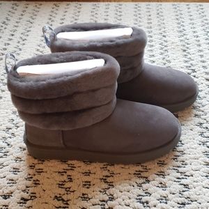 *NWT* UGG W Fluff Mini Quilted - Gray